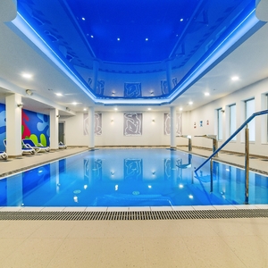 Schwimmbad